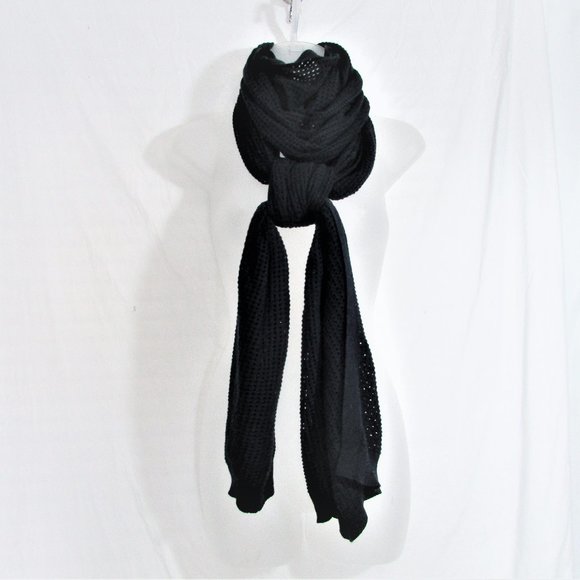 GAP navy open weave scarf 108X24 - Picture 2 of 4